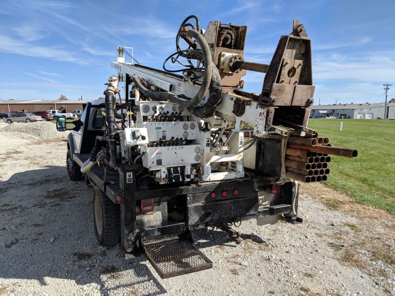 useddrillingrigforsaleSIMCO_001 Simco Drilling Equipment Water